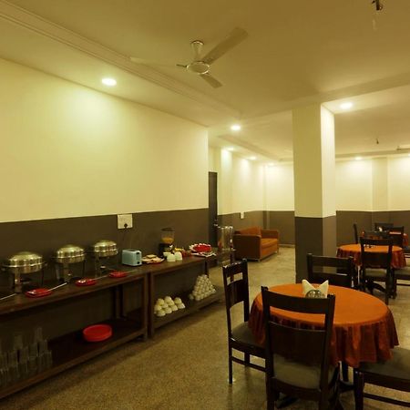 Hotel Square Stay 新德里 外观 照片